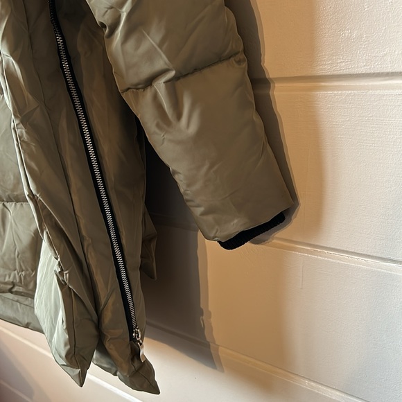 092 Universe Classics Women's Thickened Down Jacket Size XS - Picture 11 of 16